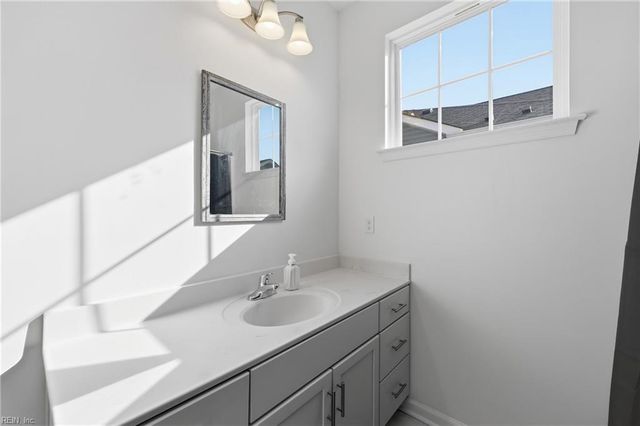 5112 Cora Anne LN, Virginia Beach, VA 23455