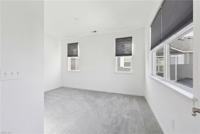 5112 Cora Anne LN, Virginia Beach, VA 23455