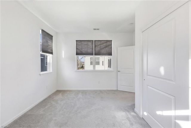 5112 Cora Anne LN, Virginia Beach, VA 23455