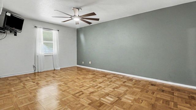 15914 Dunmoor Drive, Houston, TX 77059