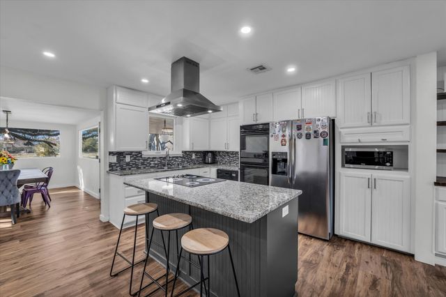 1835 Fort Graham Road, Waco, TX 76705