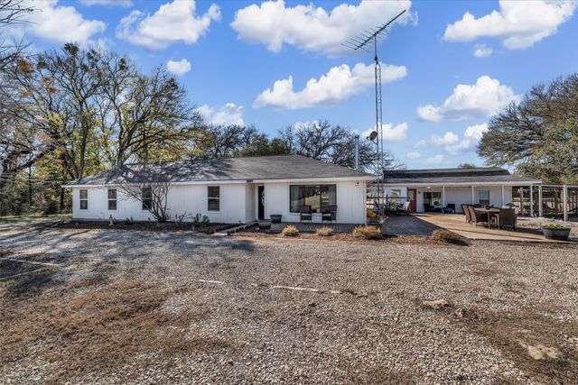 1835 Fort Graham Road, Waco, TX 76705