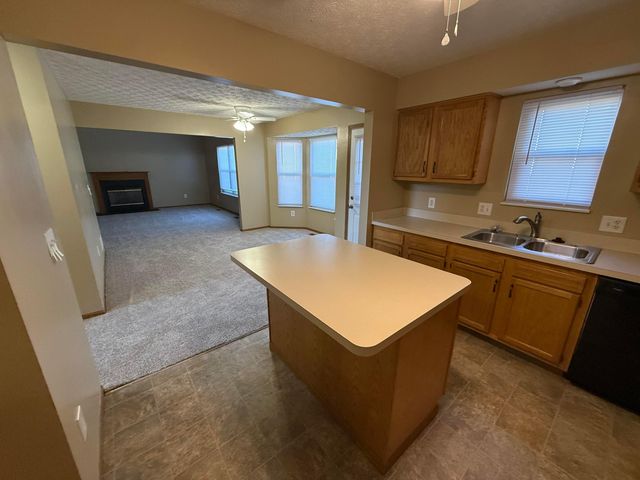 1670 Marshall Avenue, Obetz, OH 43207