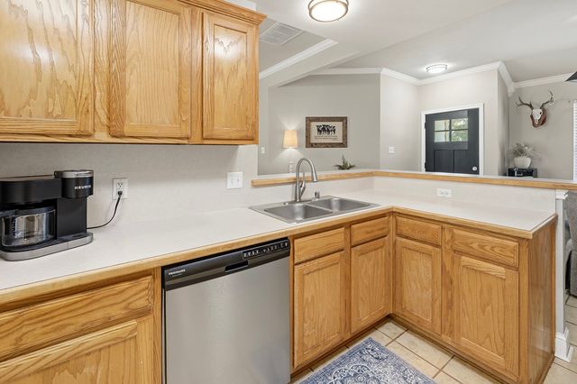 807 Lee Street, Tioga, TX 76271