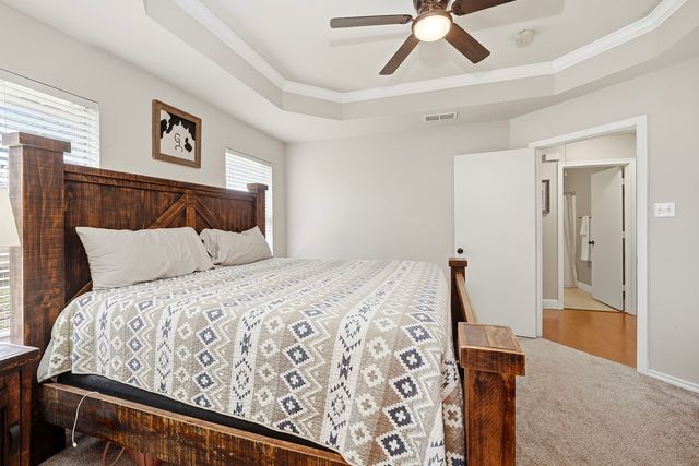 807 Lee Street, Tioga, TX 76271