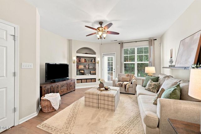 8496 Central Drive, Raleigh, NC 27613