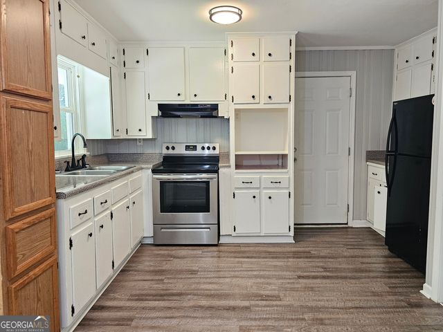 505 Beaver Pond Road, Carrollton, GA 30117