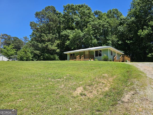 505 Beaver Pond Road, Carrollton, GA 30117