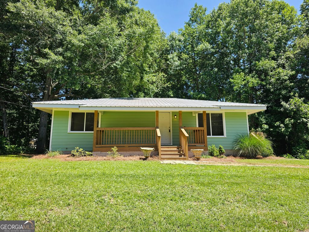 505 Beaver Pond Road, Carrollton, GA 30117
