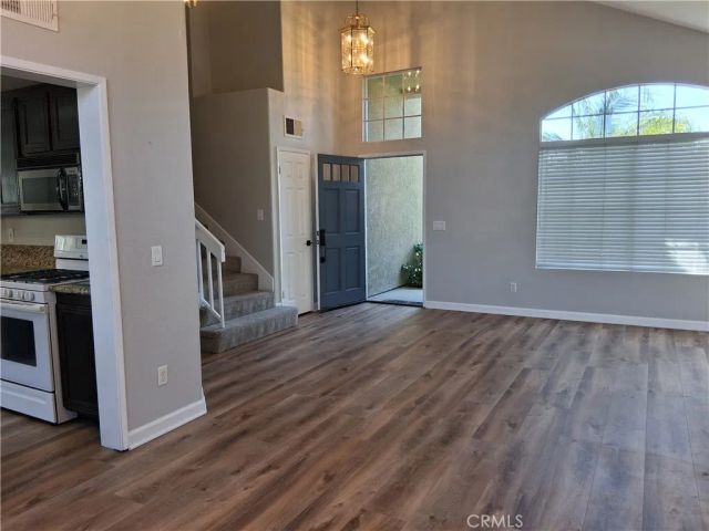 30602 Willow Village, Menifee, CA 92584