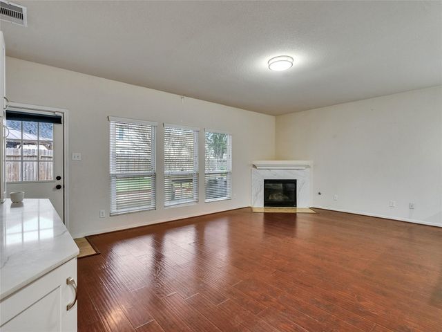 19302 Juniper Vale Circle, Houston, TX 77084