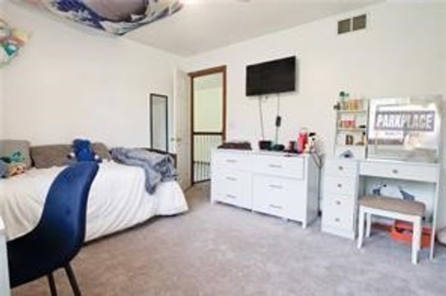 520 Royalty Drive, Uniontown, PA 15401