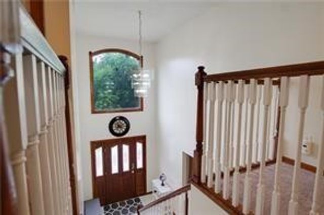 520 Royalty Drive, Uniontown, PA 15401