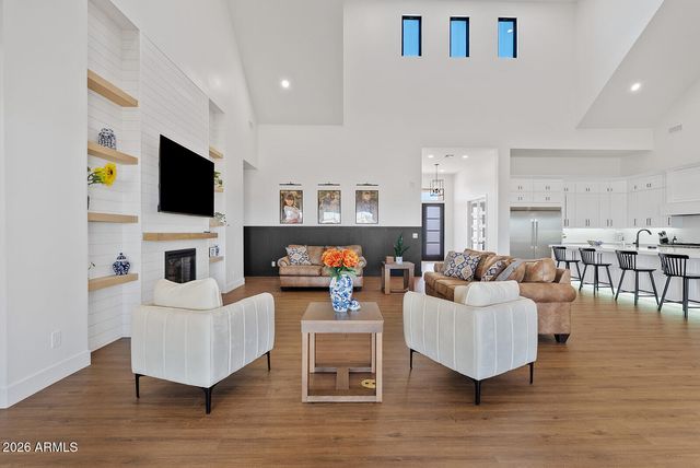 774 W SILVERDALE Road, San Tan Valley, AZ 85143