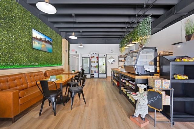 422 S Dixie Hwy, Hollywood, FL 33020