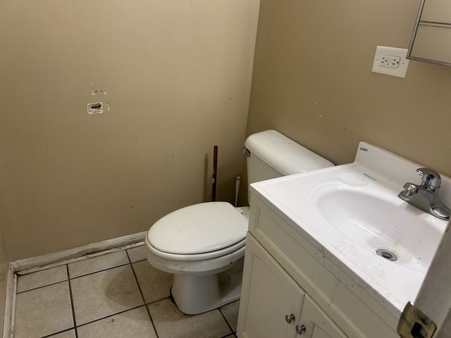 22121 Karlov Avenue, Richton Park, IL 60471