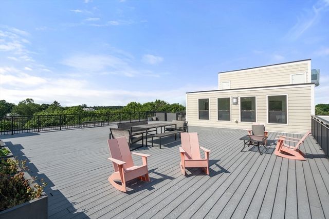 999 Hancock 507, Quincy, MA 02169