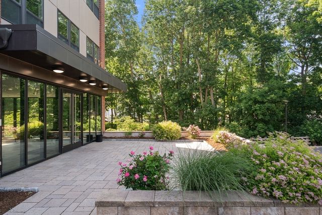 999 Hancock 507, Quincy, MA 02169