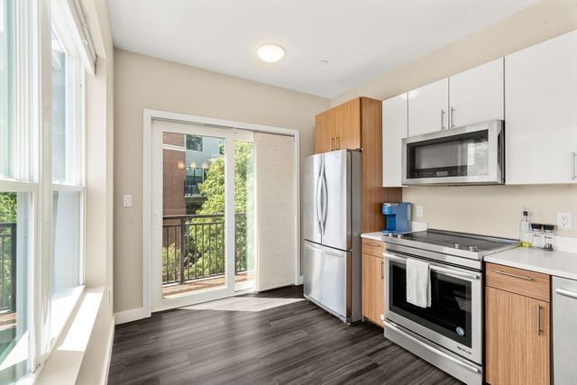 999 Hancock 507, Quincy, MA 02169
