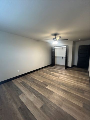 3313 SW Lucretia Road, Bentonville, AR 72713