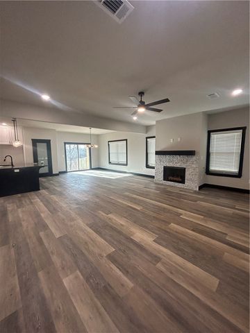 3313 SW Lucretia Road, Bentonville, AR 72713