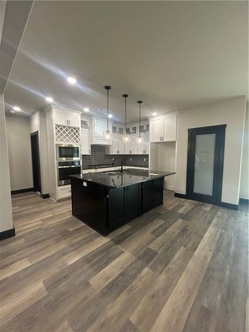 3313 SW Lucretia Road, Bentonville, AR 72713