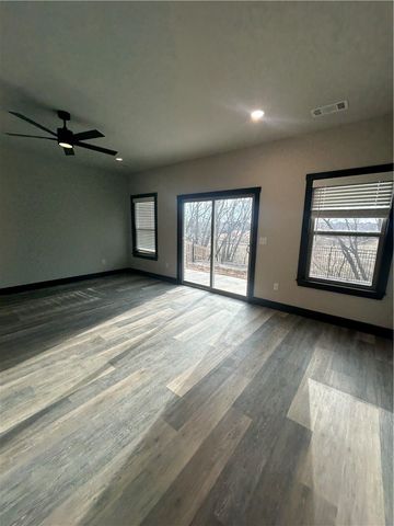 3313 SW Lucretia Road, Bentonville, AR 72713