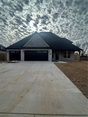 3313 SW Lucretia Road, Bentonville, AR 72713