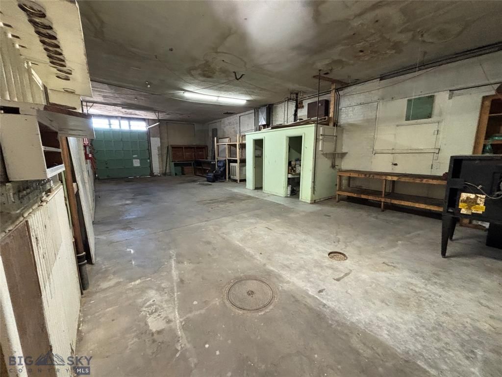 200 E Commercial, Anaconda, MT 59711 photo 25