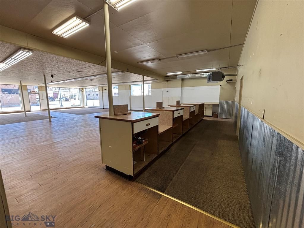 200 E Commercial, Anaconda, MT 59711 photo 7