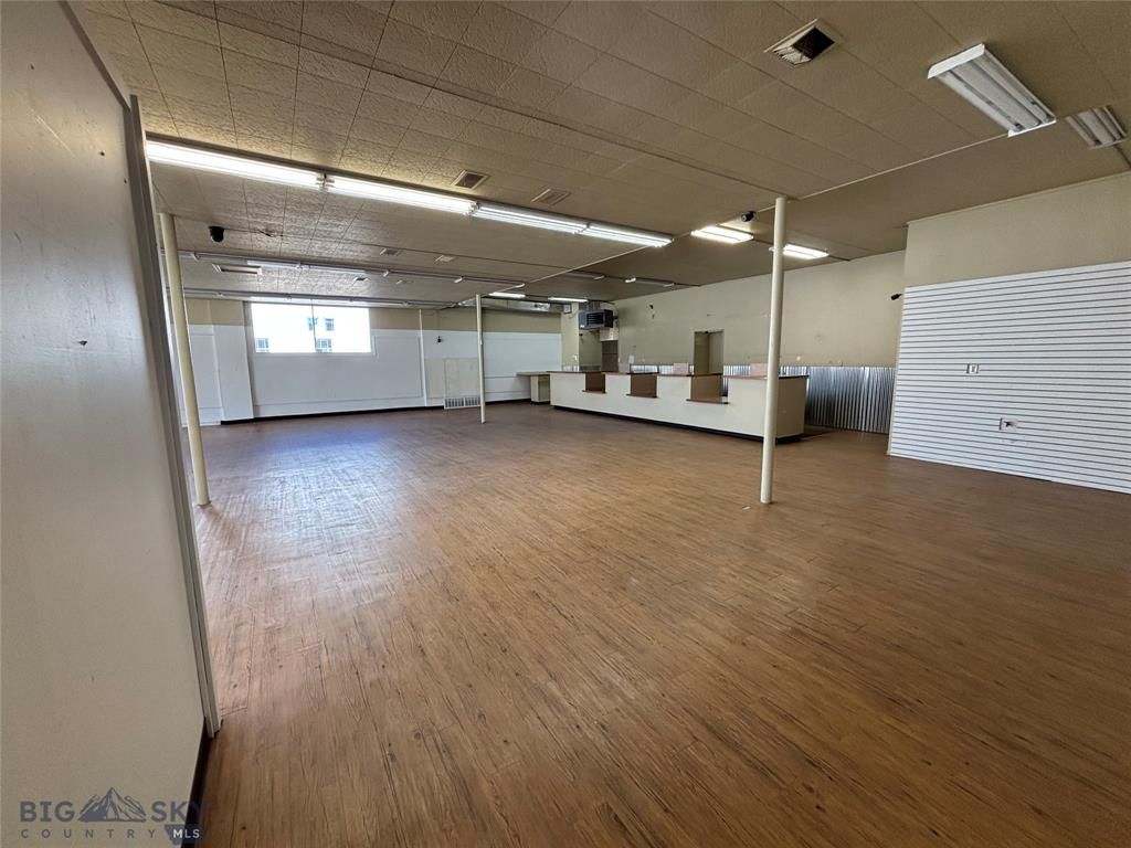 200 E Commercial, Anaconda, MT 59711 photo 8