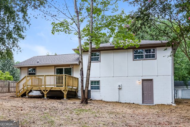 677 Selden Court, Jonesboro, GA 30238