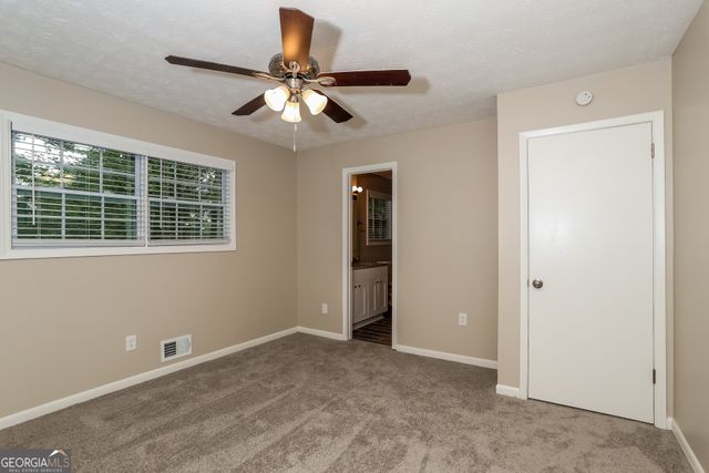 677 Selden Court, Jonesboro, GA 30238