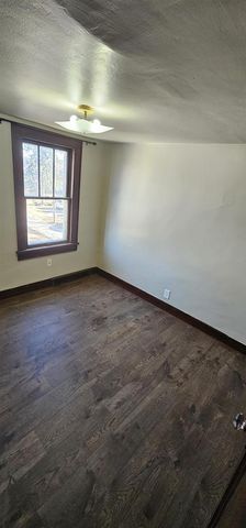 818 N VAN BUREN STREET, Green Bay, WI 54302