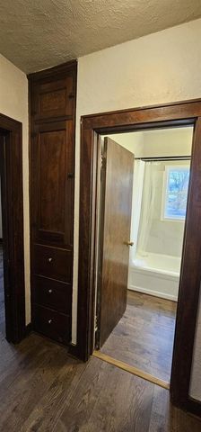 818 N VAN BUREN STREET, Green Bay, WI 54302