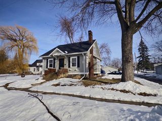 818 N VAN BUREN STREET, Green Bay, WI 54302