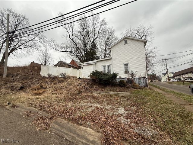 188 W Clinton Street, Millersburg, OH 44654