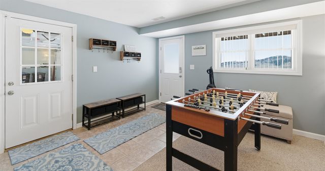 87 Glade Circle, Campton, NH 03223