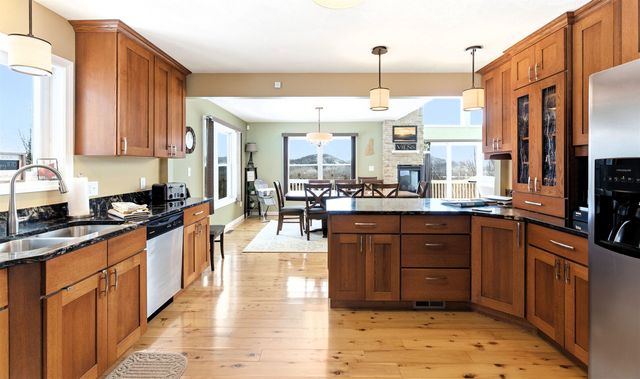 87 Glade Circle, Campton, NH 03223