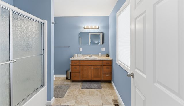 87 Glade Circle, Campton, NH 03223