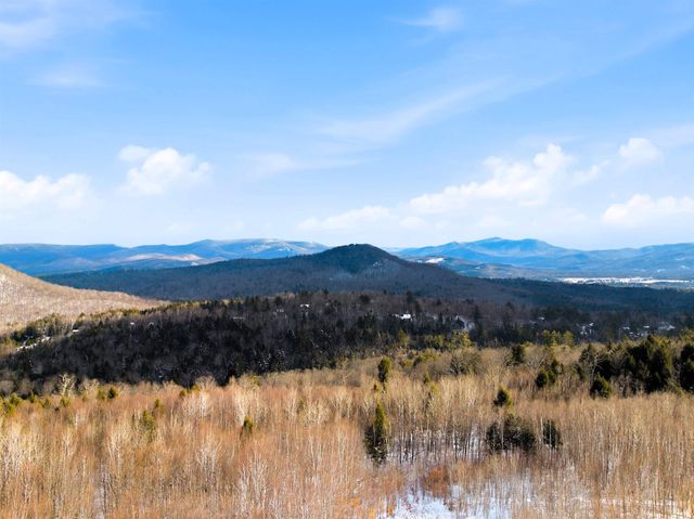 87 Glade Circle, Campton, NH 03223