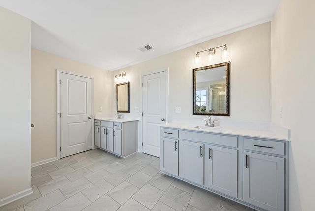 44 Heartland Boulevard, Fort Mitchell, AL 36856