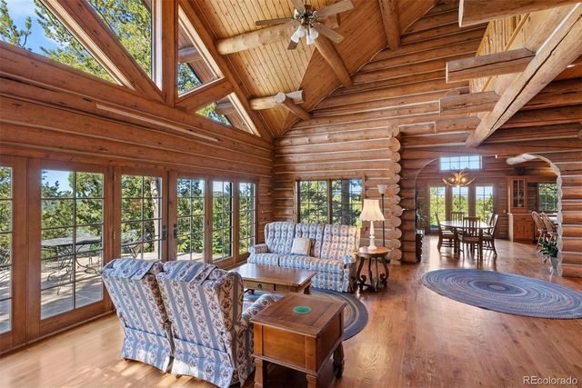 1010 Cantiberry Road, Divide, CO 80814