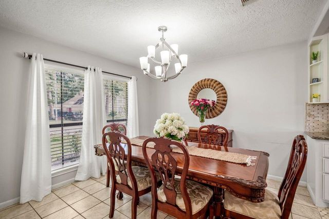 15711 Downford Drive, Tomball, TX 77377