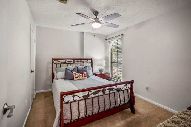 15711 Downford Drive, Tomball, TX 77377