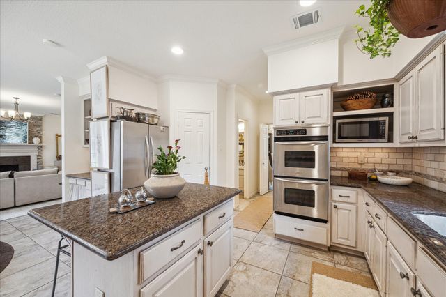 14303 Hillside Hickory Court, Houston, TX 77062