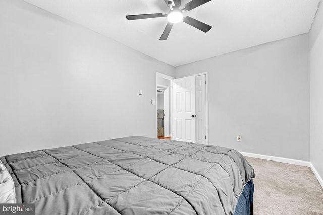 247 MAPLE RIDGE LN, Harpers Ferry, WV 25425