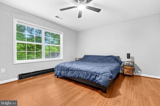 247 MAPLE RIDGE LN, Harpers Ferry, WV 25425