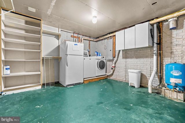 247 MAPLE RIDGE LN, Harpers Ferry, WV 25425