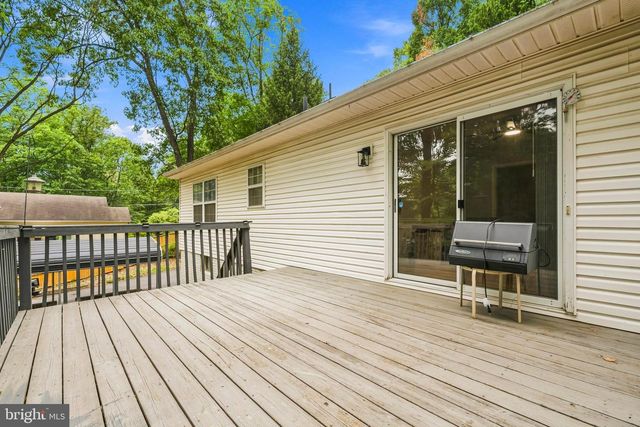 247 MAPLE RIDGE LN, Harpers Ferry, WV 25425
